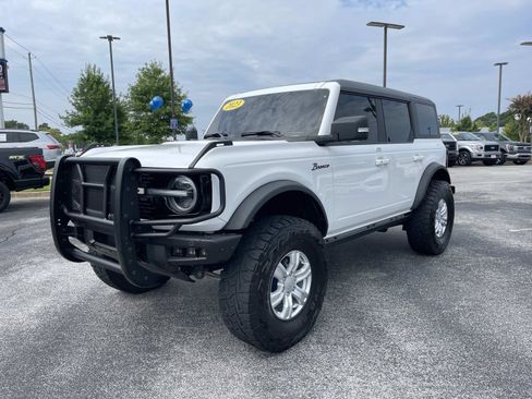 Used 2023 Ford Bronco Badlands AWD/4WD image 9