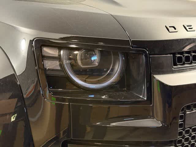 New 2026 Land Rover Defender 110 OCTA AWD/4WD image 12