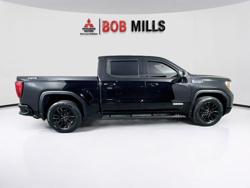 Used 2022 GMC Sierra 1500 Elevation w/ Driver Alert Package I AWD/4WD image 8