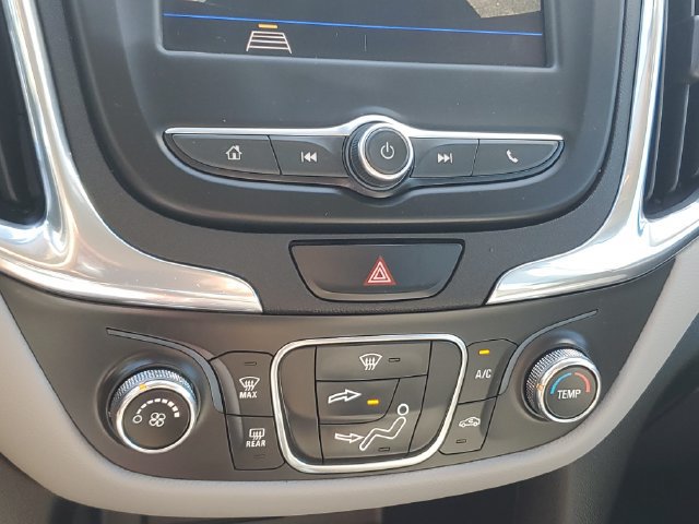 Used 2020 Chevrolet Equinox LS w/ LPO, Floor Liner Package FWD image 27