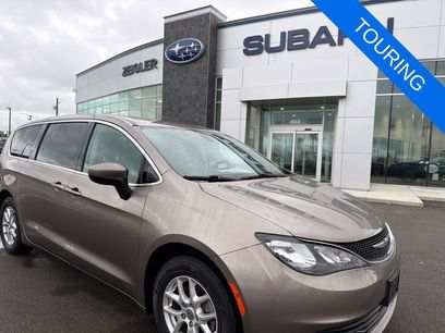 Used 2017 Chrysler Pacifica Touring