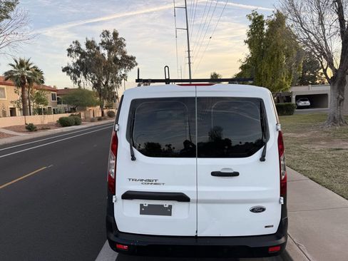 Used 2016 Ford Transit Connect XL image 7