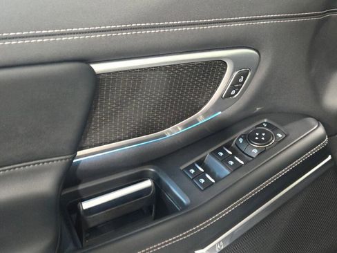 Used 2025 Ford Expedition Platinum w/ Stealth Performance Package image 33