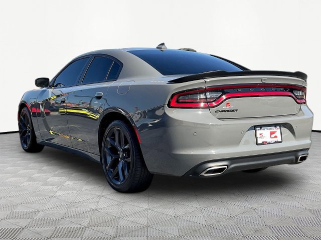 Used 2023 Dodge Charger SXT w/ Blacktop Package RWD image 5