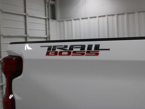 Used 2024 Chevrolet Silverado 1500 LT Trail Boss w/ Convenience Package II image 13