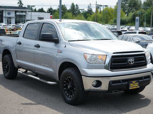 Used 2012 Toyota Tundra 4x4 CrewMax w/ TRD Off-Road Pkg image 7