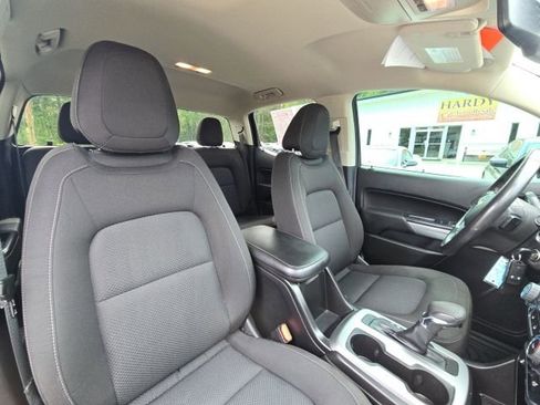 Used 2022 Chevrolet Colorado LT image 19