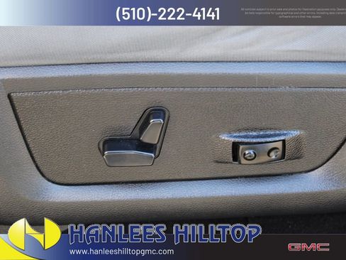 Used 2020 RAM 1500 Classic SLT w/ Luxury Group image 13