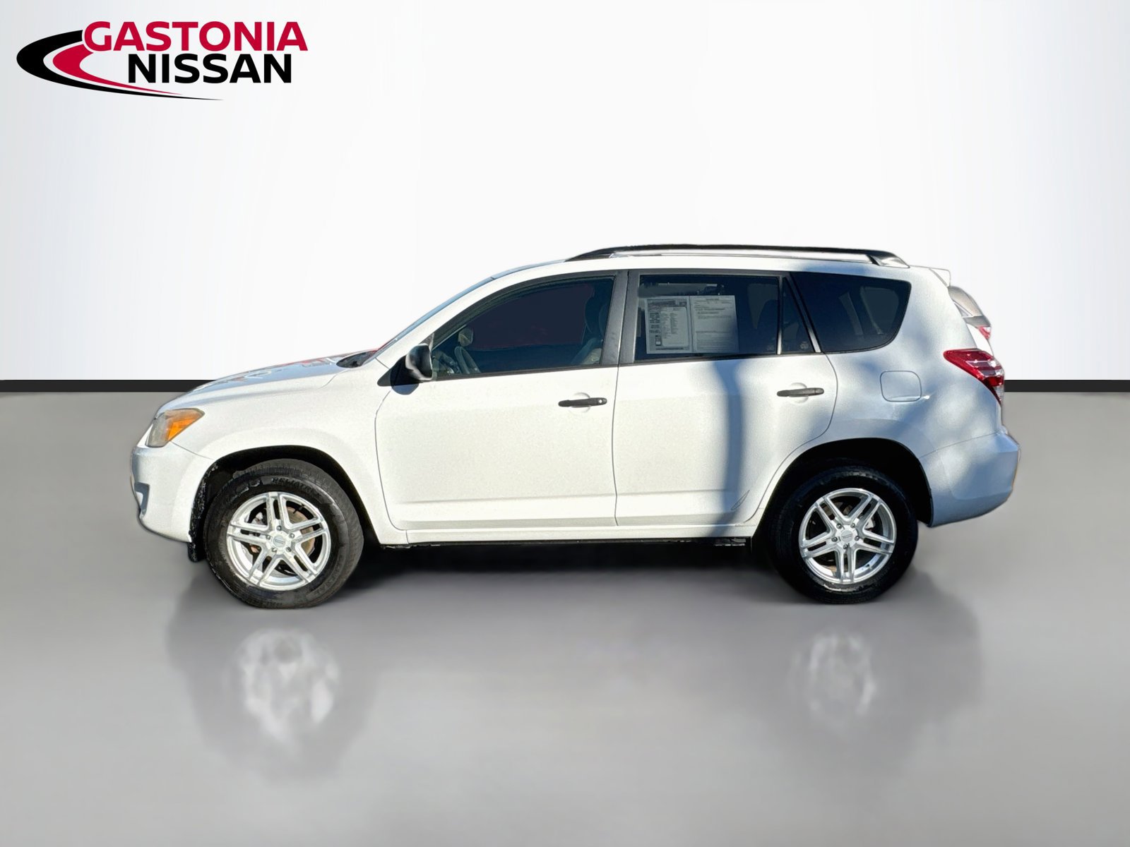 Used 2012 Toyota RAV4 4WD w/ Value Pkg image 5