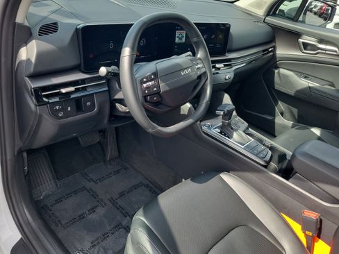 Used 2026 Kia Sportage EX w/ EX Panorama Roof Package FWD image 22
