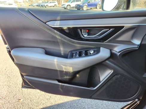 Used 2022 Subaru Outback Onyx Edition XT w/ Popular Package #2 image 24