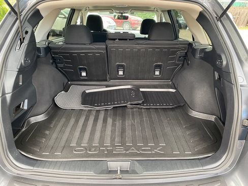 Used 2019 Subaru Outback 2.5i Premium AWD/4WD image 14