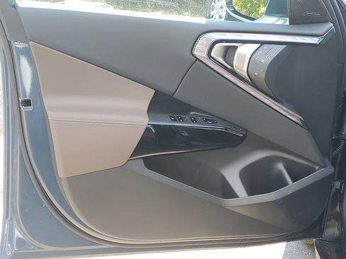 New 2026 BMW X3 xDrive30 w/ Premium Package image 5