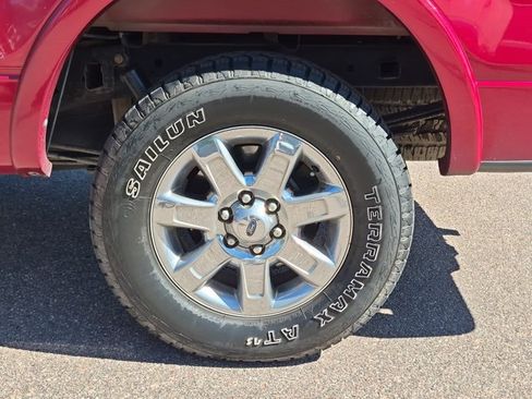 Used 2014 Ford F150 Lariat w/ Lariat Chrome Package AWD/4WD image 16