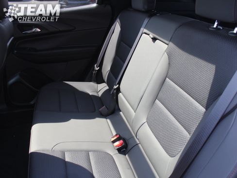 Used 2023 Chevrolet TrailBlazer RS w/ Sun and Liftgate Package FWD image 23