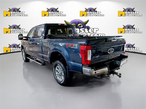 Used 2017 Ford F250 Lariat w/ Chrome Package image 6