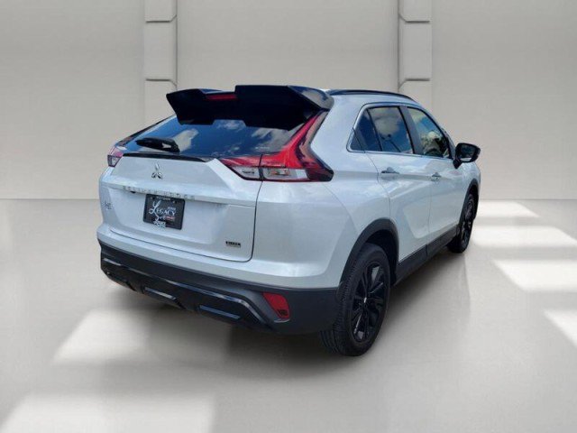 Used 2025 Mitsubishi Eclipse Cross AWD image 4