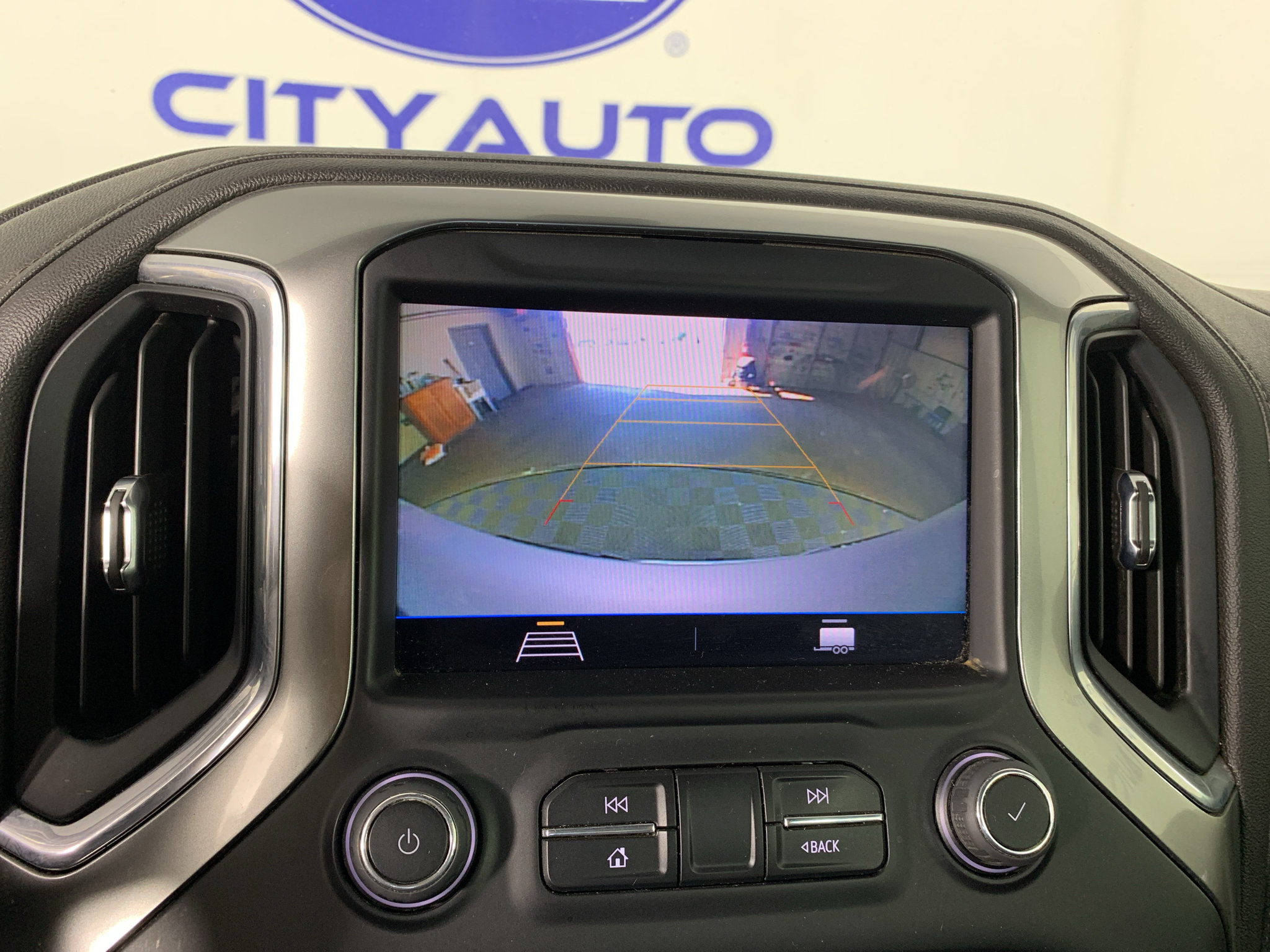 Used 2022 Chevrolet Silverado 1500 RST AWD/4WD image 23
