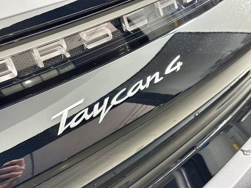 New 2025 Porsche Taycan image 34