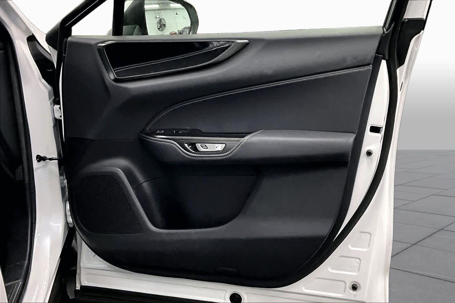 Used 2024 Lexus NX 250 FWD image 22
