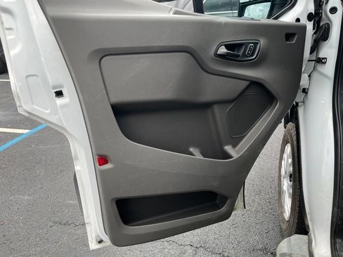 Used 2023 Ford Transit 250 Low Roof w/ Exterior Upgrade Package RWD image 20