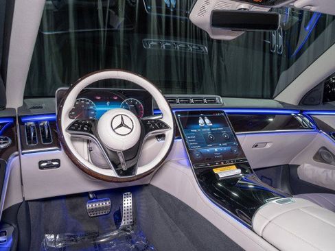 New 2026 Mercedes-Benz S 500 4MATIC image 19