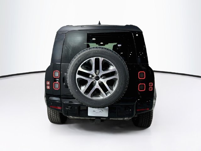 New 2026 Land Rover Defender 110 X-Dynamic SE AWD/4WD image 5