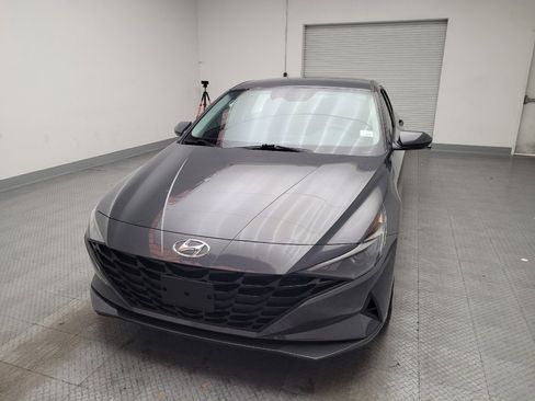 Used 2023 Hyundai Elantra SEL image 15