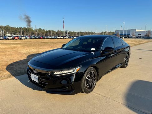 Used 2021 Honda Accord Sport Special Edition image 4