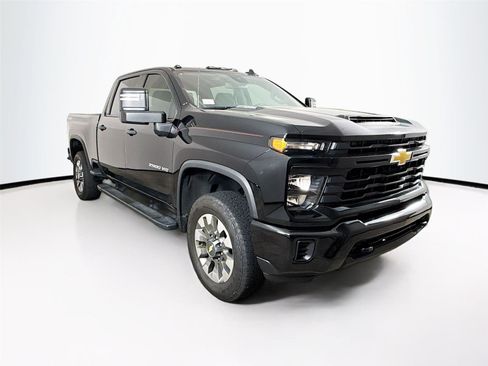 Used 2024 Chevrolet Silverado 2500 Custom w/ Custom Value Package AWD/4WD image 34