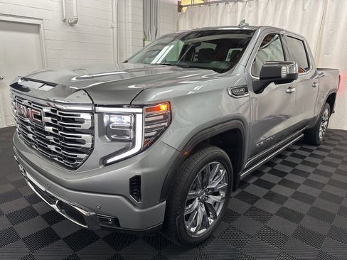 Used 2024 GMC Sierra 1500 Denali w/ Denali Reserve Package image 2