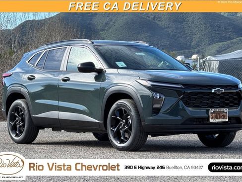 New 2026 Chevrolet Trax LT w/ Midnight Edition image 1
