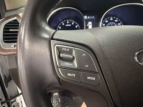 Used 2018 Hyundai Santa Fe Sport FWD image 26