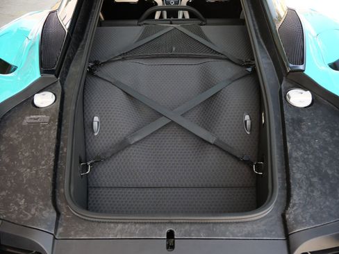 Used 2023 McLaren GT RWD image 24