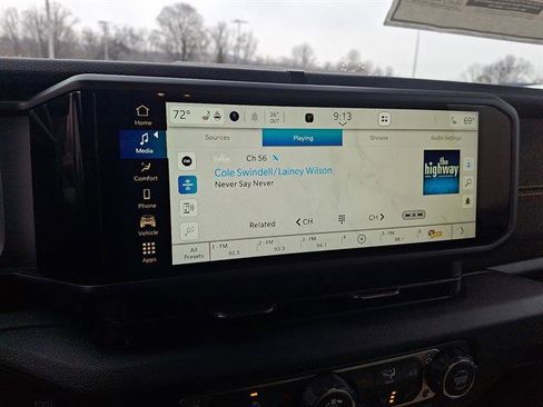 New 2026 Jeep Gladiator Sport image 13