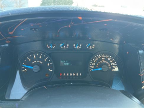 Used 2014 Ford F150 STX w/ Equipment Group 201A Mid image 8