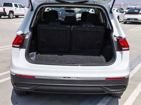 Used 2022 Volkswagen Tiguan S image 27