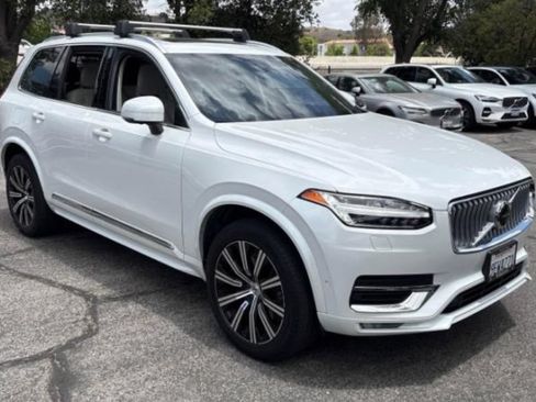 Used 2023 Volvo XC90 B6 Plus AWD/4WD image 1
