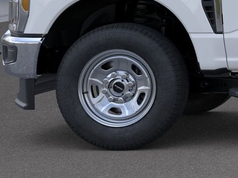 New 2025 Ford F350 XL w/ XL Chrome Package image 19