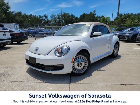 Used 2013 Volkswagen Beetle 2.5 FWD image 1