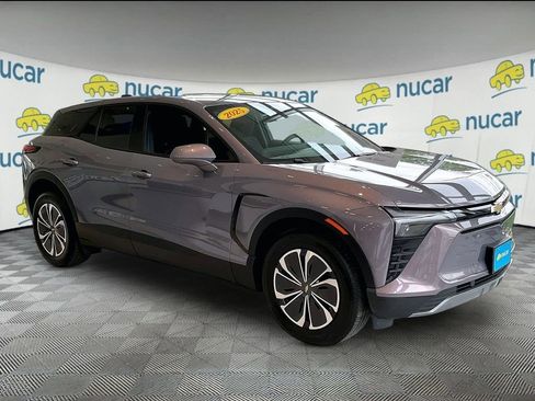 New 2025 Chevrolet Blazer EV LT AWD/4WD image 1