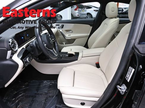Used 2023 Mercedes-Benz CLA 250 4MATIC image 15
