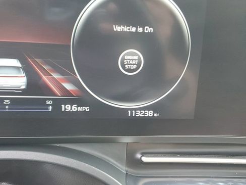 Used 2022 Kia Carnival SX Prestige FWD image 15
