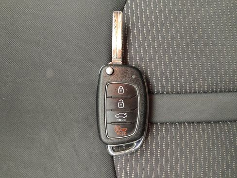 Used 2019 Hyundai Sonata SE image 32