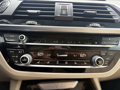 Used 2019 BMW X3 sDrive30i w/ Premium Package RWD image 21
