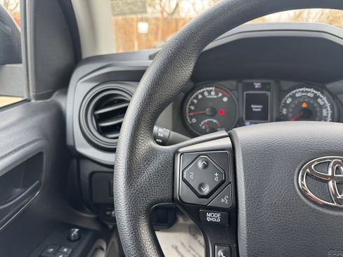 Used 2023 Toyota Tacoma SR image 22