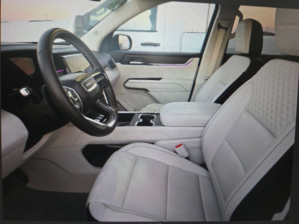 Used 2024 GMC Acadia Denali w/ LPO, Floor Liner Package AWD/4WD image 6