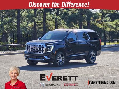 New 2026 GMC Yukon Denali w/ Sun & Power Step Package
