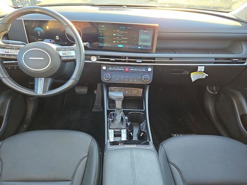 Certified 2025 Hyundai Tucson SEL AWD/4WD image 10