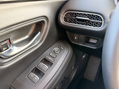 Used 2026 Honda HR-V EX-L image 21